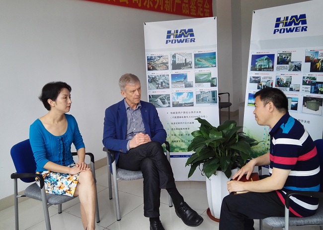 空氣絕緣環(huán)網(wǎng)柜專題|中國改革報(bào)主編采訪赫茲曼電力研發(fā)專家